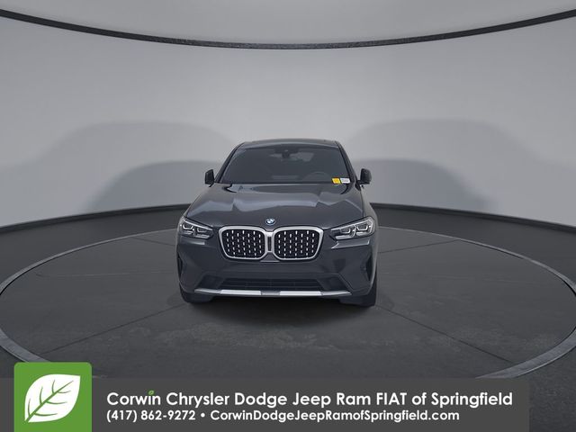 2023 BMW X4 xDrive30i