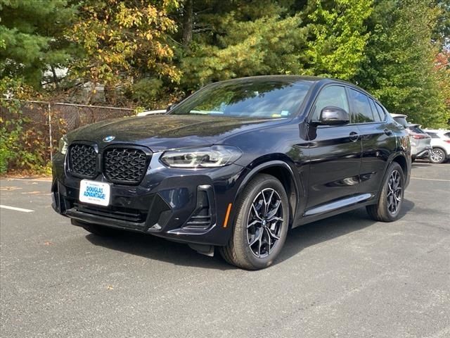 2023 BMW X4 xDrive30i