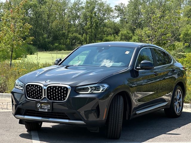 2023 BMW X4 xDrive30i