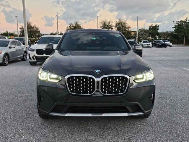 2023 BMW X4 xDrive30i