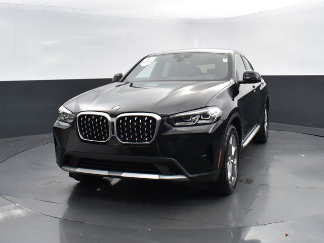 2023 BMW X4 xDrive30i