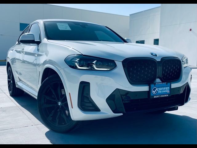 2023 BMW X4 xDrive30i