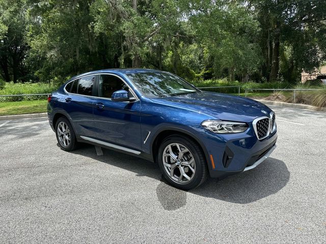 2023 BMW X4 xDrive30i