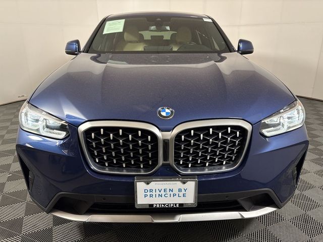 2023 BMW X4 xDrive30i