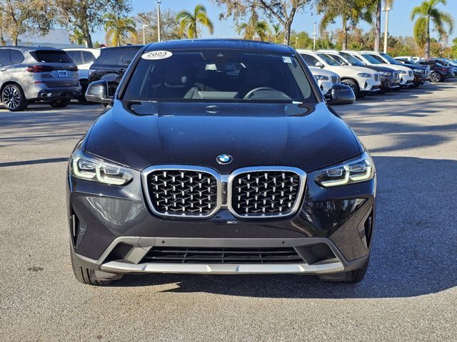 2023 BMW X4 xDrive30i