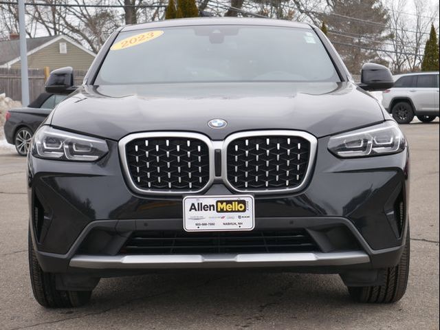 2023 BMW X4 xDrive30i