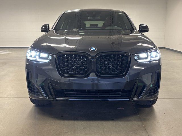 2023 BMW X4 xDrive30i