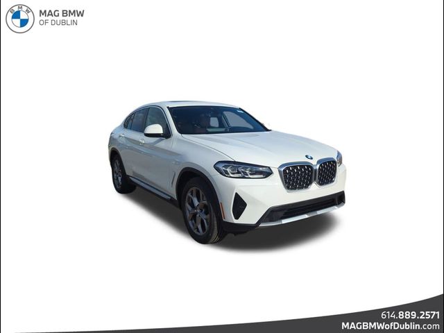 2023 BMW X4 xDrive30i