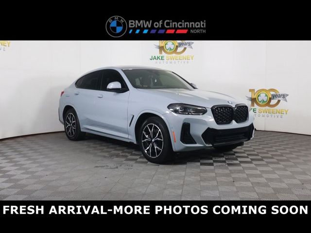 2023 BMW X4 xDrive30i