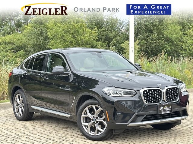 2023 BMW X4 xDrive30i