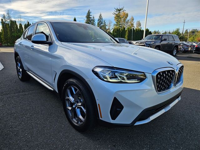 2023 BMW X4 xDrive30i