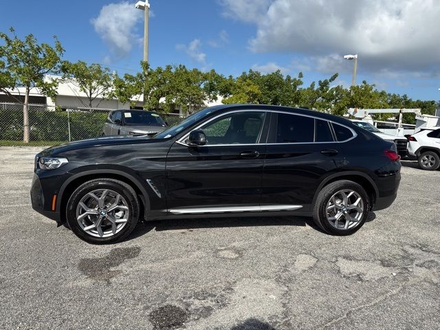 2023 BMW X4 xDrive30i