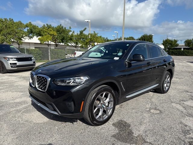 2023 BMW X4 xDrive30i