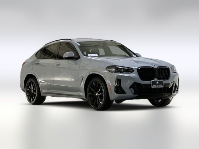 2023 BMW X4 xDrive30i