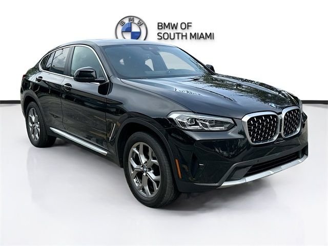 2023 BMW X4 xDrive30i