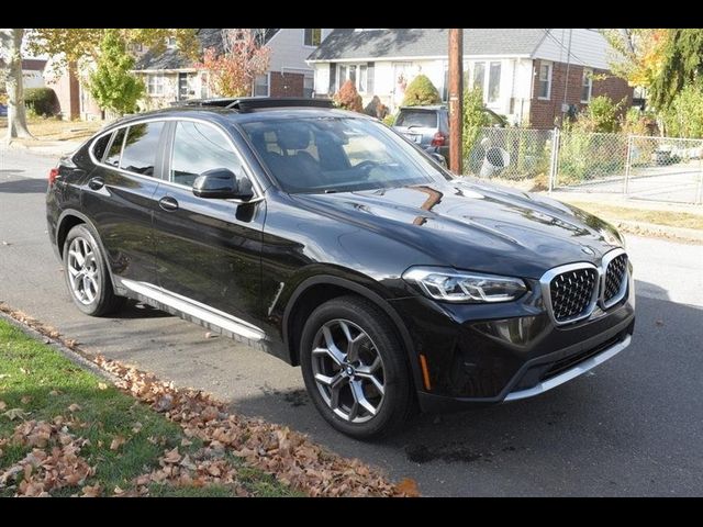 2023 BMW X4 xDrive30i