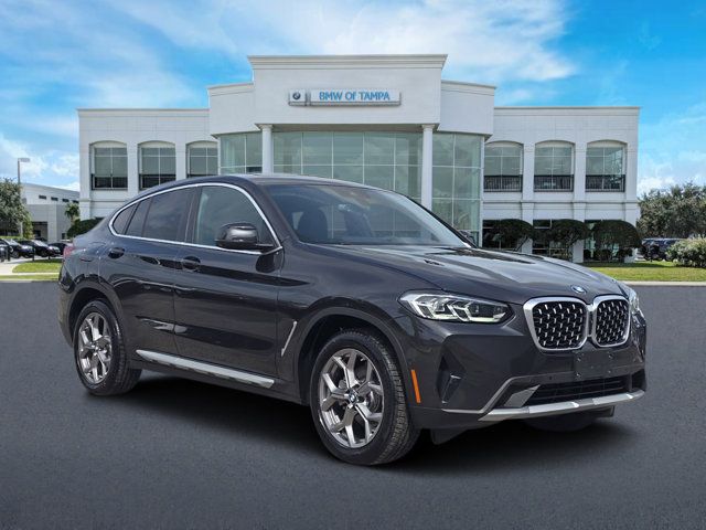 2023 BMW X4 xDrive30i