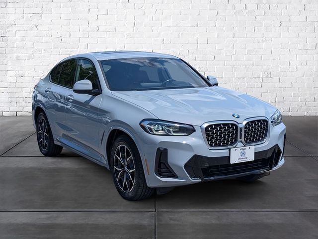 2023 BMW X4 xDrive30i