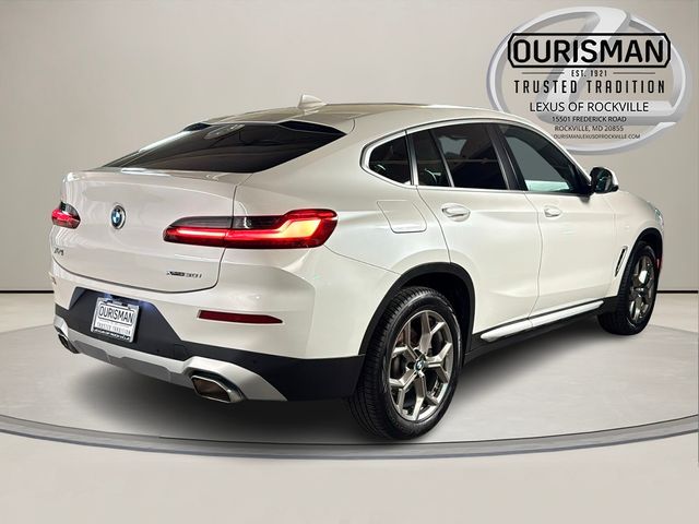 2023 BMW X4 xDrive30i