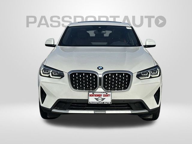 2023 BMW X4 xDrive30i