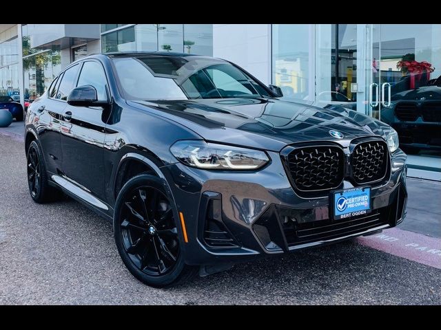2023 BMW X4 xDrive30i