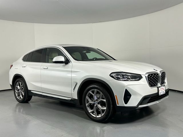 2023 BMW X4 xDrive30i