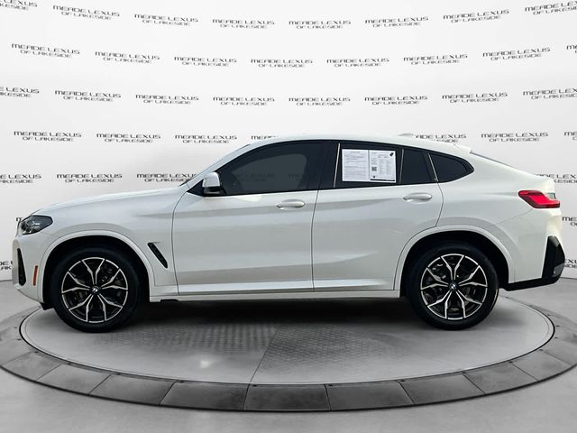 2023 BMW X4 xDrive30i