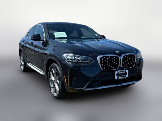 2023 BMW X4 xDrive30i