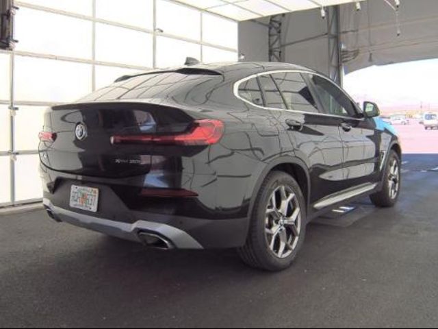 2023 BMW X4 xDrive30i