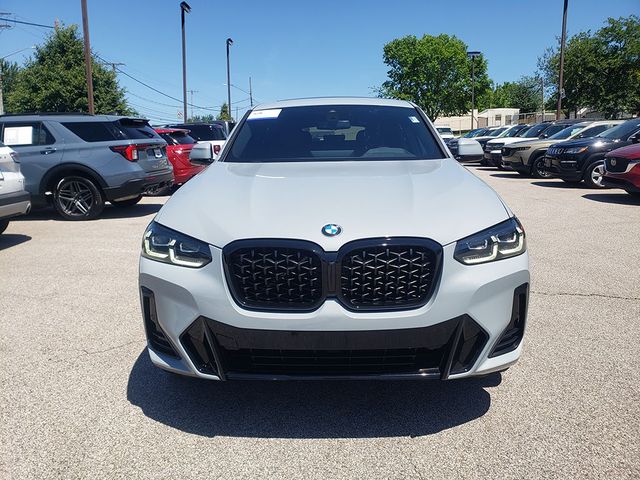 2023 BMW X4 xDrive30i