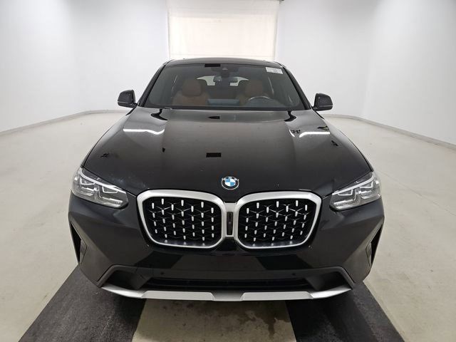 2023 BMW X4 xDrive30i