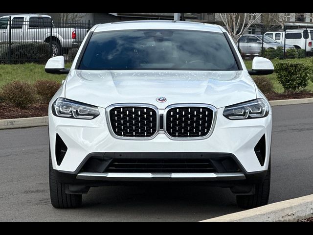 2023 BMW X4 xDrive30i