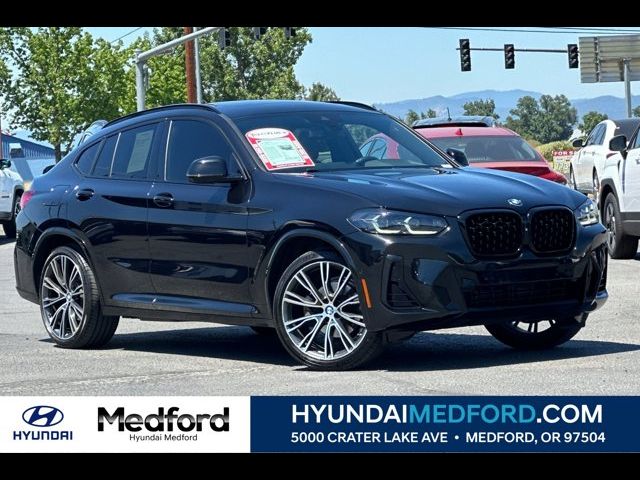 2023 BMW X4 xDrive30i