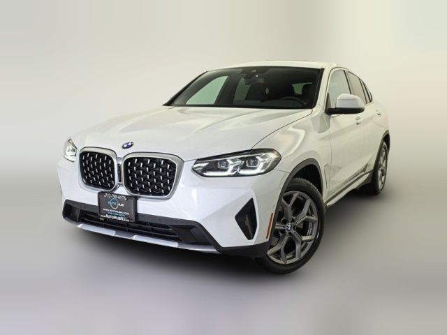 2023 BMW X4 xDrive30i