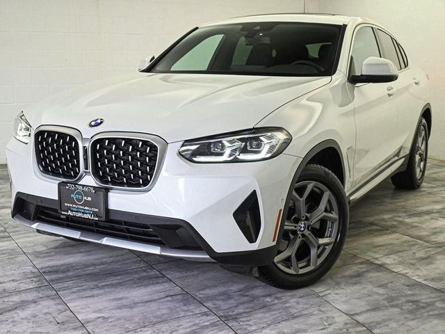 2023 BMW X4 xDrive30i