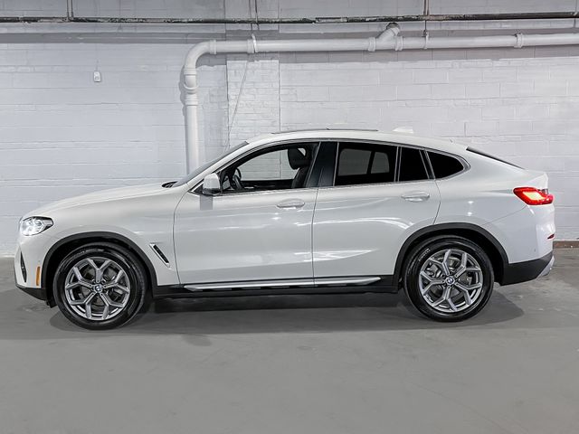 2023 BMW X4 xDrive30i