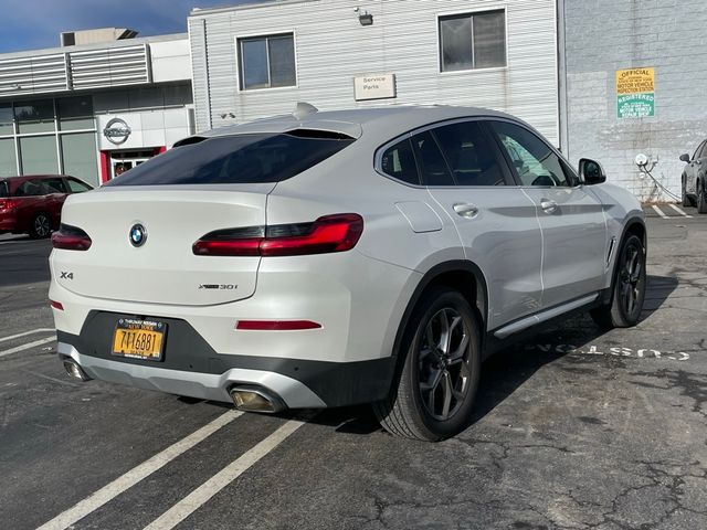 2023 BMW X4 xDrive30i