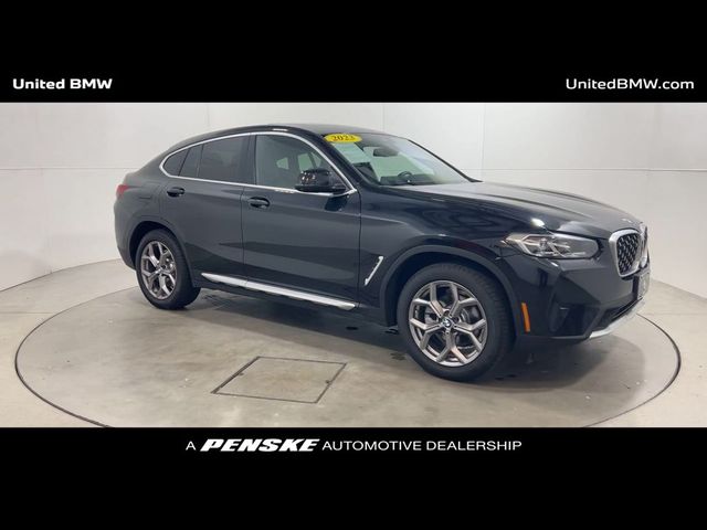 2023 BMW X4 xDrive30i