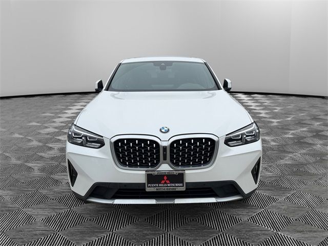 2023 BMW X4 xDrive30i
