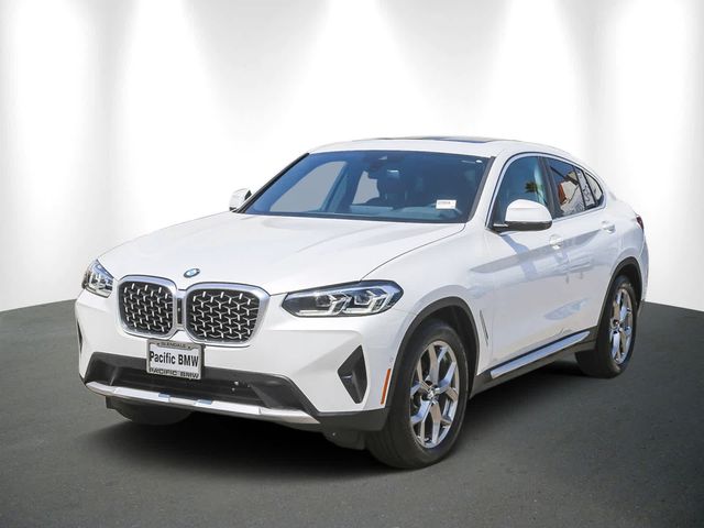 2023 BMW X4 xDrive30i