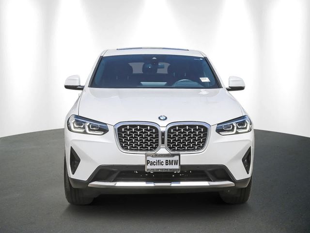 2023 BMW X4 xDrive30i