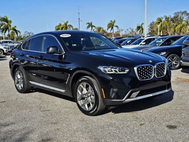 2023 BMW X4 xDrive30i