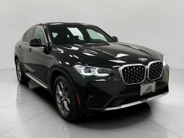 2023 BMW X4 xDrive30i