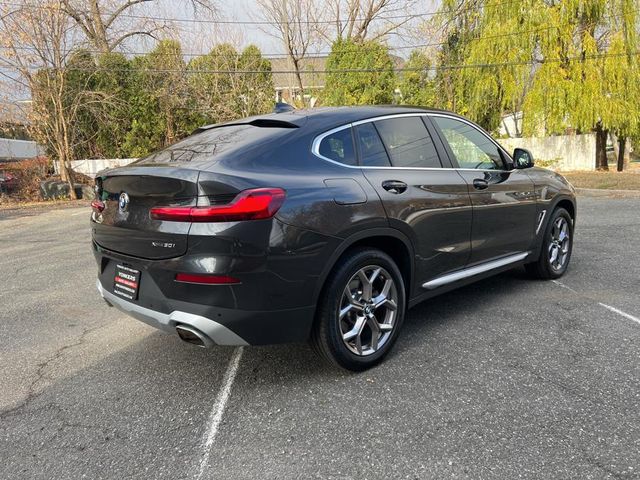 2023 BMW X4 xDrive30i