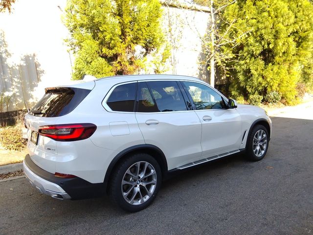 2023 BMW X5 sDrive40i