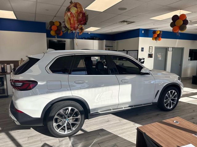 2023 BMW X5 xDrive40i