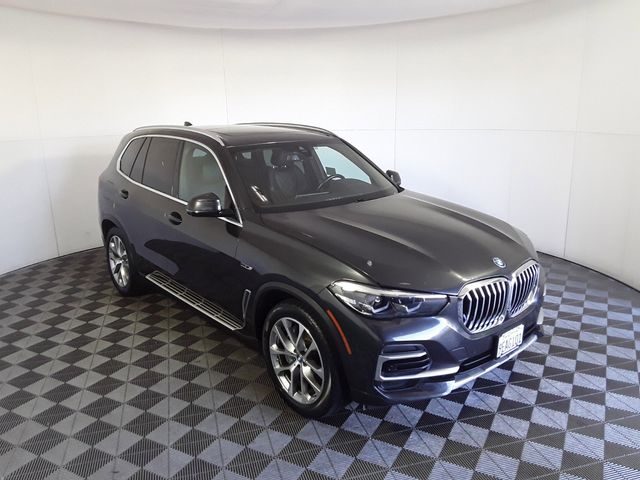 2023 BMW X5 xDrive45e