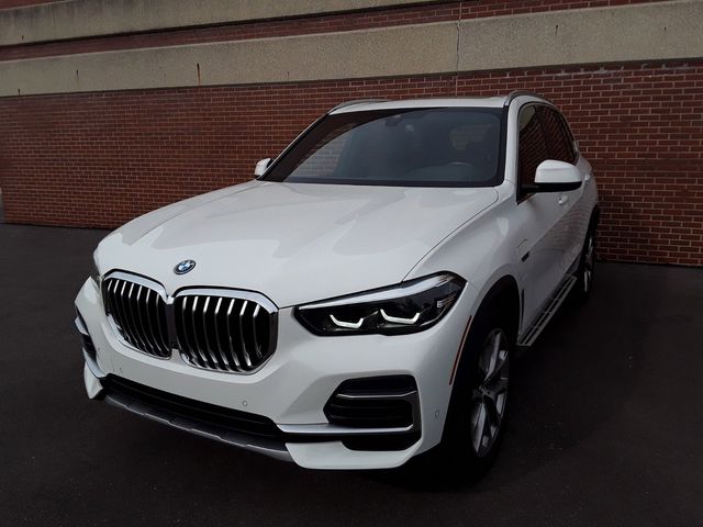 2023 BMW X5 xDrive45e