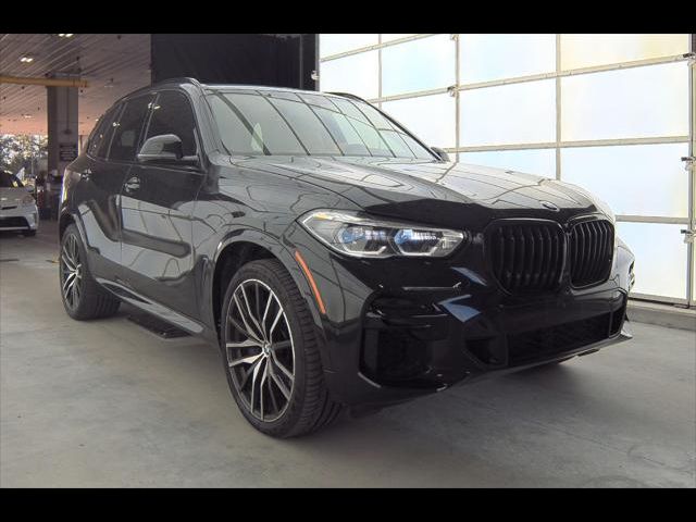 2023 BMW X5 M50i