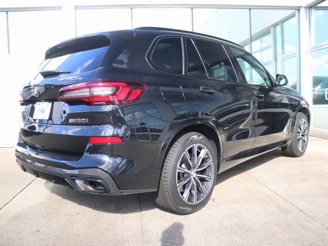 2023 BMW X5 M50i